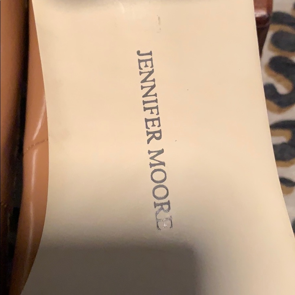 Shoe - Picture 6 of 9